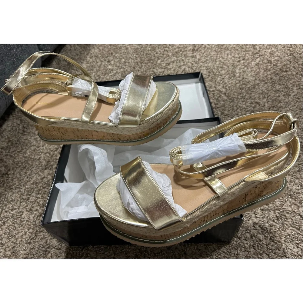 New with box PrettyLittleThing Espadrilles Lace Up Platform Sandals size 7 US